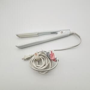 T3 Micro SinglePass Ceramic Flat Iron 1" White Hair Straightener 77570 TESTED
